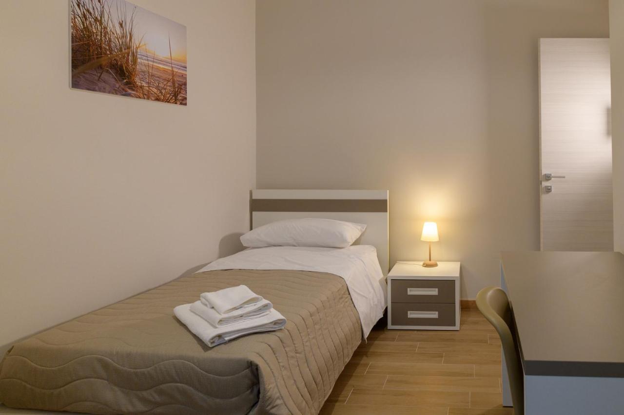 Bee Happy - Bed And Breakfast Zafferana Etnea Exterior photo